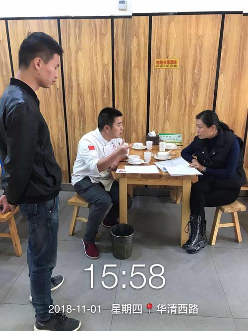 胡家庙街道办事处铁腕治霾在行动